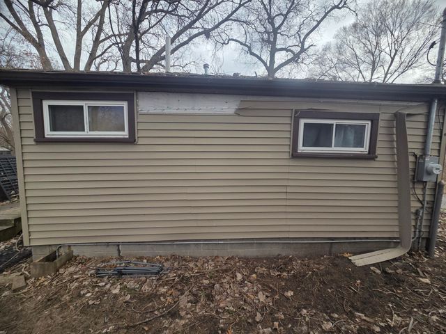 3500 E 35th Avenue, Lake Station, IN 46405