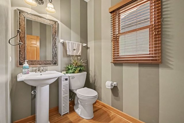 176 Amherst Circle, Oswego, IL 60543