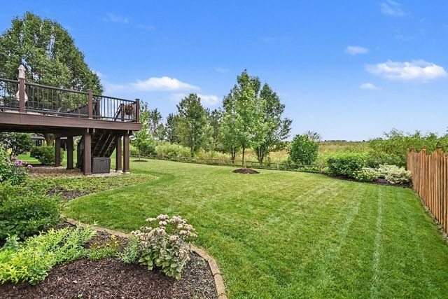 176 Amherst Circle, Oswego, IL 60543