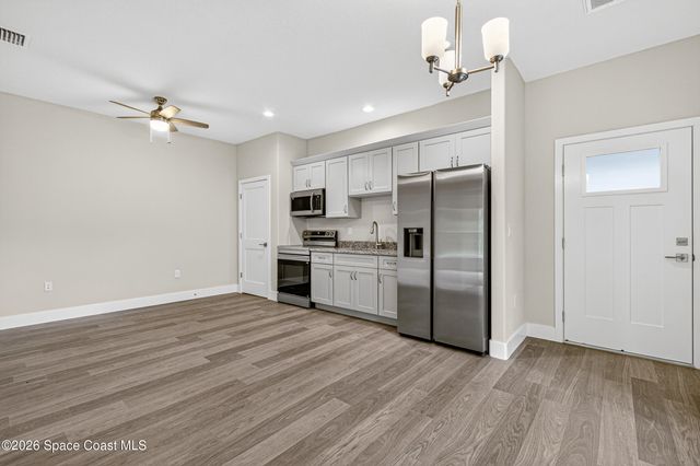 000 Hunter Lane Street, Malabar, FL 32950