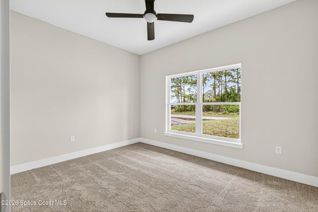 000 Hunter Lane Street, Malabar, FL 32950