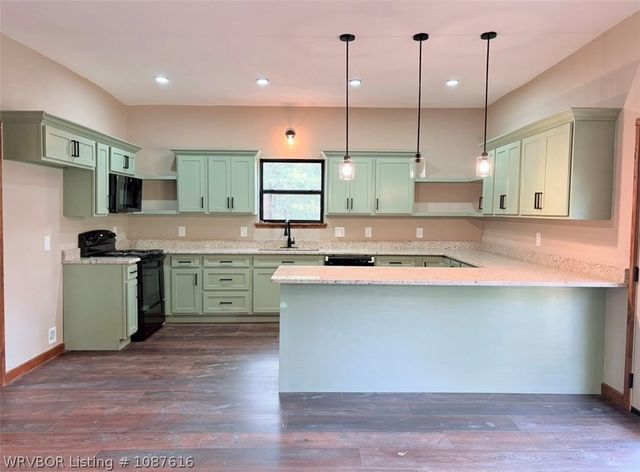 25676 Wards Landing Road, Wister, OK 74966