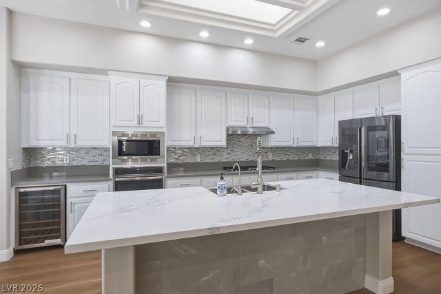 2813 Winslow Springs Drive, Henderson, NV 89052