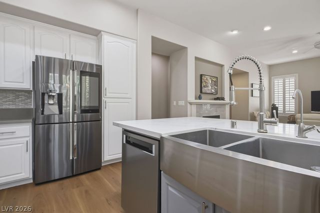 2813 Winslow Springs Drive, Henderson, NV 89052