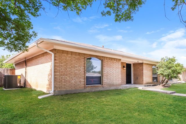 1822 El Paso Street, Lewisville, TX 75077