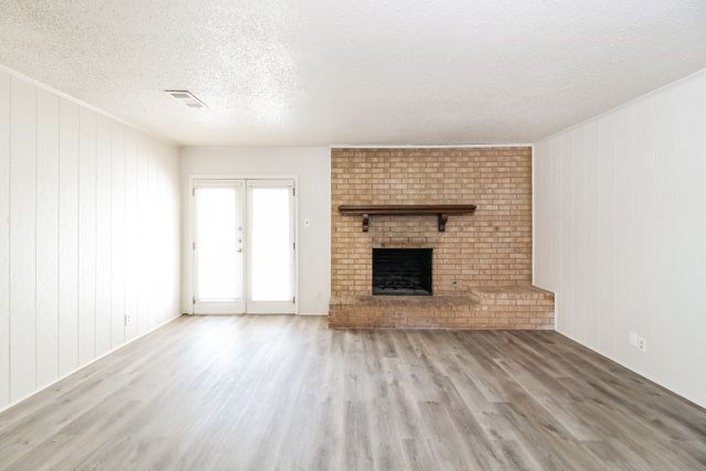 1822 El Paso Street, Lewisville, TX 75077