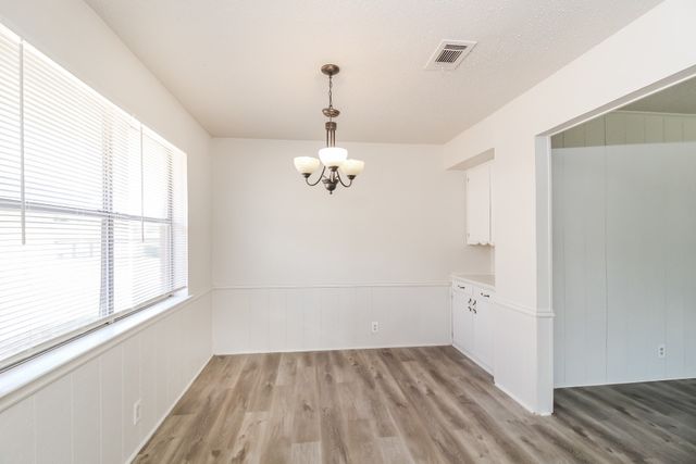 1822 El Paso Street, Lewisville, TX 75077