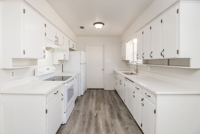 1822 El Paso Street, Lewisville, TX 75077