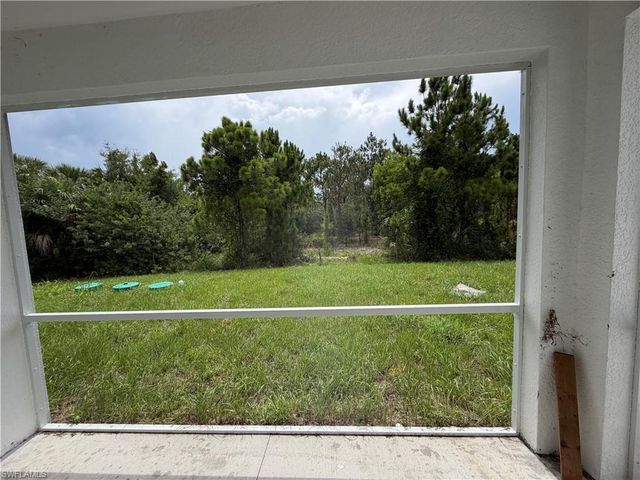 3969-3971 Sunset Rd RD, Lehigh Acres, FL 33971