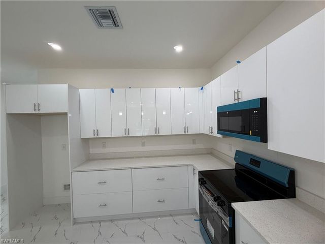 3969-3971 Sunset Rd RD, Lehigh Acres, FL 33971