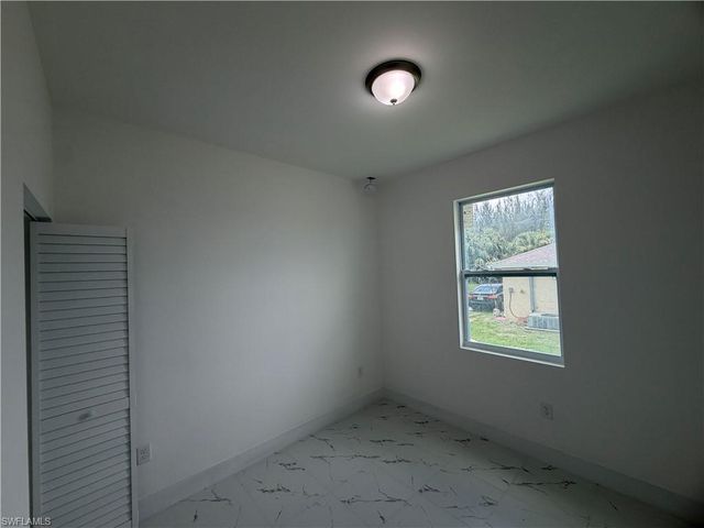 3969-3971 Sunset Rd RD, Lehigh Acres, FL 33971