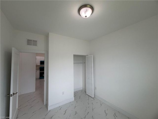 3969-3971 Sunset Rd RD, Lehigh Acres, FL 33971