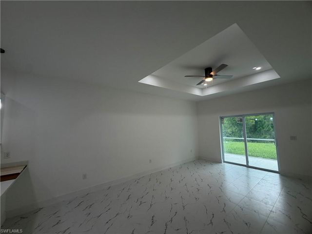 3969-3971 Sunset Rd RD, Lehigh Acres, FL 33971
