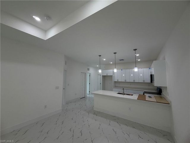 3969-3971 Sunset Rd RD, Lehigh Acres, FL 33971
