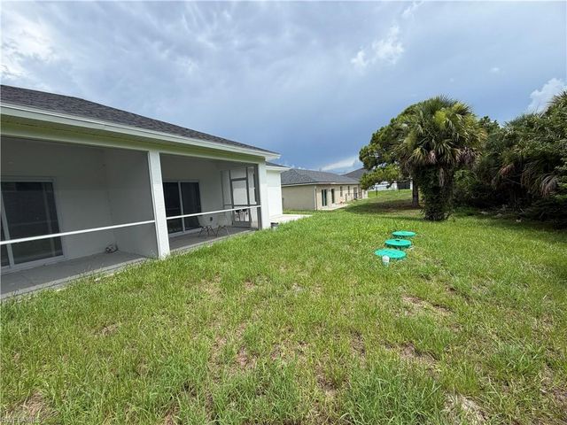 3969-3971 Sunset Rd RD, Lehigh Acres, FL 33971