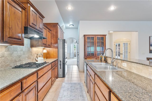 3802 SW Staverton Drive, Bentonville, AR 72713