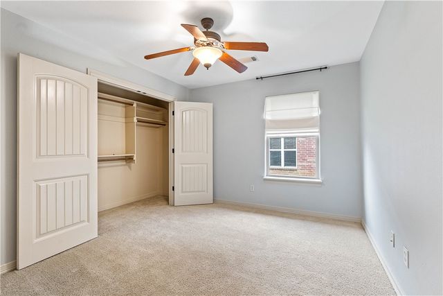 3802 SW Staverton Drive, Bentonville, AR 72713