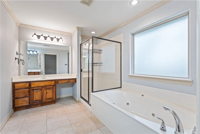 3802 SW Staverton Drive, Bentonville, AR 72713
