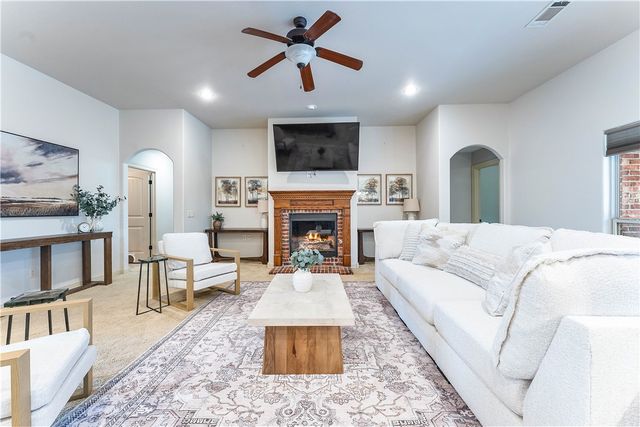 3802 SW Staverton Drive, Bentonville, AR 72713