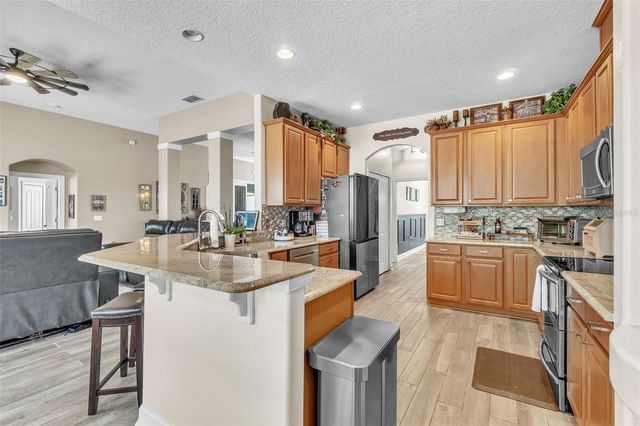 9957 OAK QUARRY DRIVE, Orlando, FL 32832