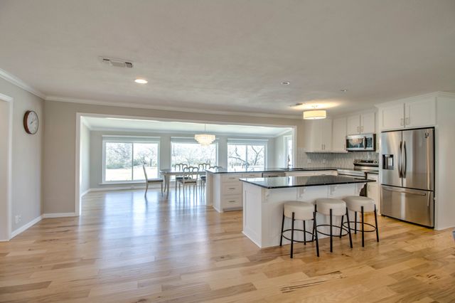 1511 Keyes Lane, Cross Roads, TX 76227