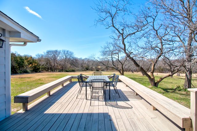 1511 Keyes Lane, Cross Roads, TX 76227