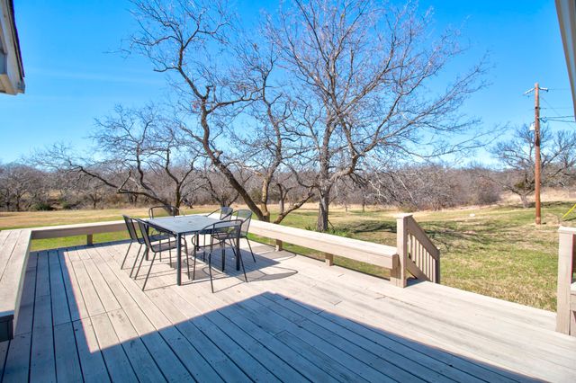 1511 Keyes Lane, Cross Roads, TX 76227