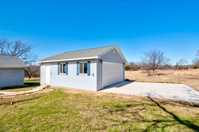 1511 Keyes Lane, Cross Roads, TX 76227