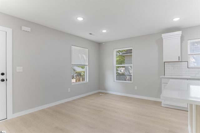 561 Bee Street, Spartanburg, SC 29301