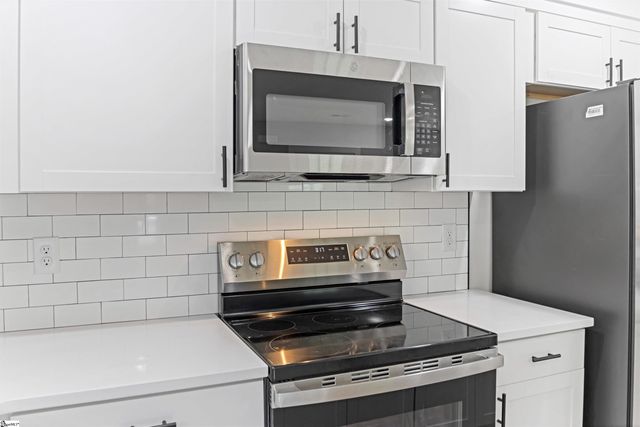 561 Bee Street, Spartanburg, SC 29301