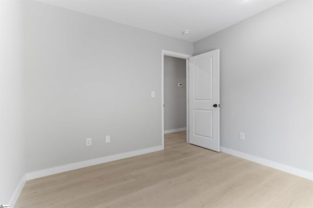 561 Bee Street, Spartanburg, SC 29301