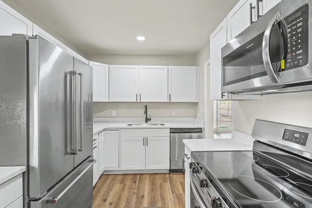 7620 Winchester Street, North Charleston, SC 29420
