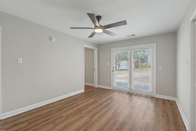7620 Winchester Street, North Charleston, SC 29420