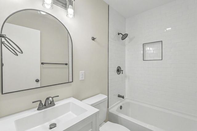 7620 Winchester Street, North Charleston, SC 29420