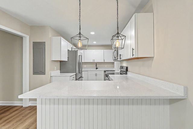 7620 Winchester Street, North Charleston, SC 29420
