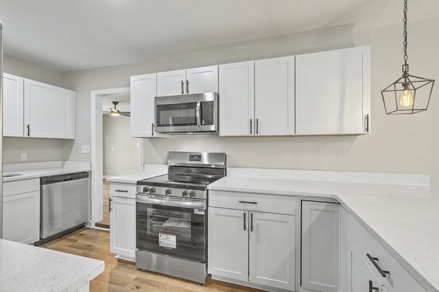 7620 Winchester Street, North Charleston, SC 29420