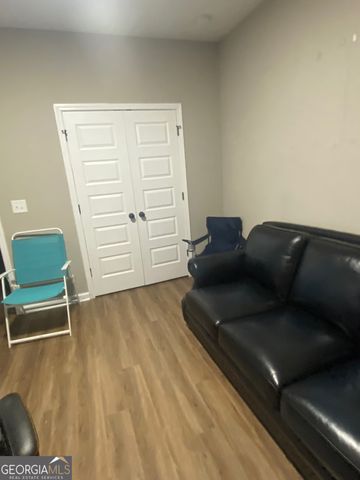 69 Henley Road, Griffin, GA 30224