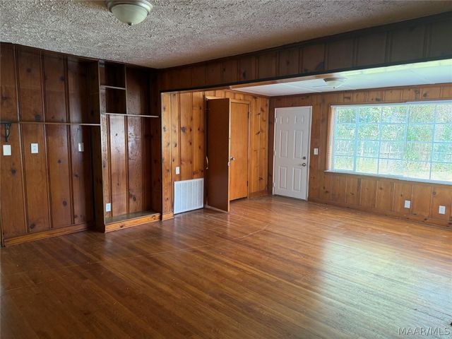 3227 Gilmer Avenue, Montgomery, AL 36105