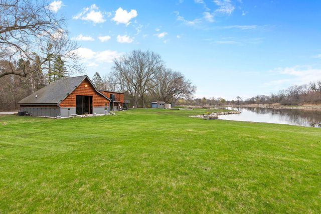 330 S Barrington Road, Barrington, IL 60010