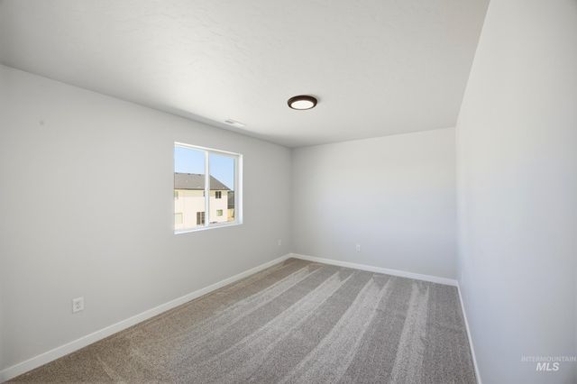 504 Waverly Ave, Middleton, ID 83644