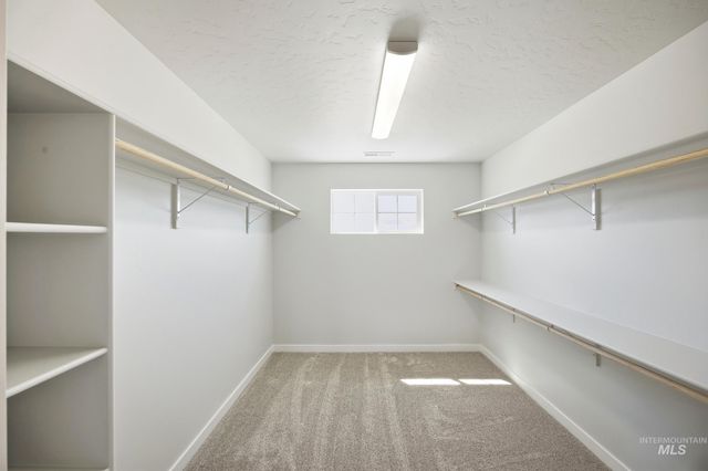 504 Waverly Ave, Middleton, ID 83644