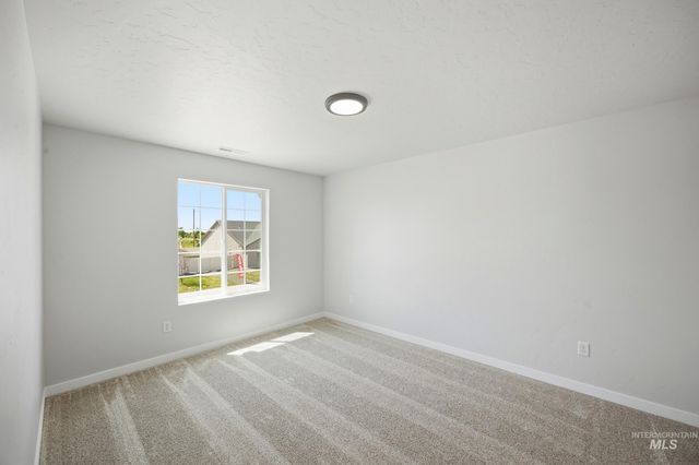 504 Waverly Ave, Middleton, ID 83644