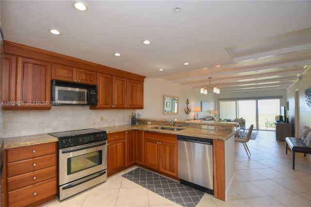 3101 S Ocean Boulevard 118, Highland Beach, FL 33487