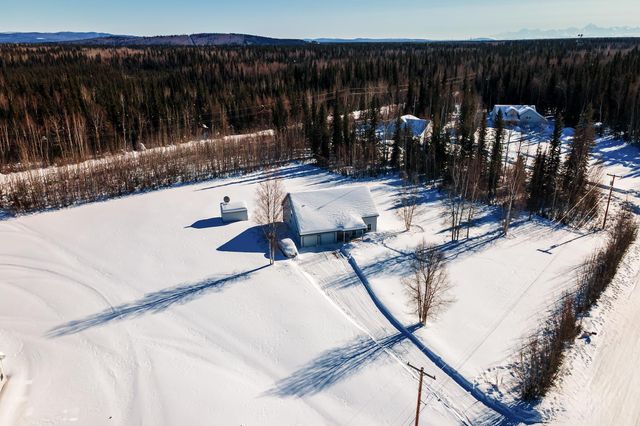 2765 DAGAN CIRCLE, North Pole, AK 99705