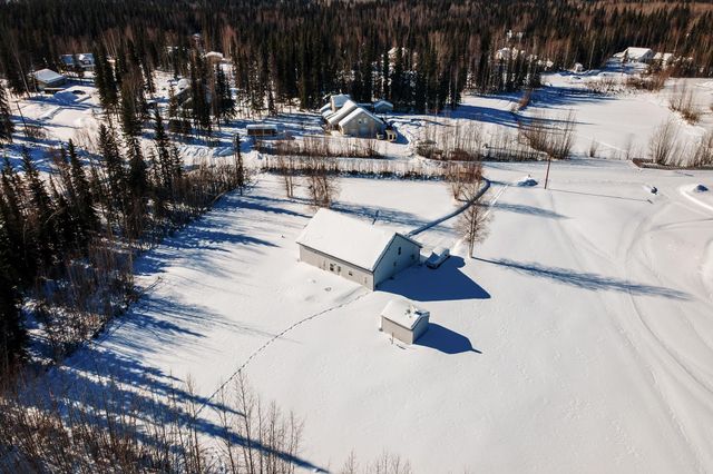 2765 DAGAN CIRCLE, North Pole, AK 99705