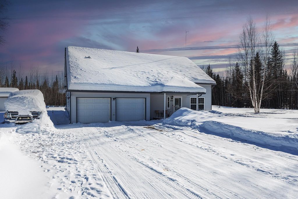 2765 DAGAN CIRCLE, North Pole, AK 99705