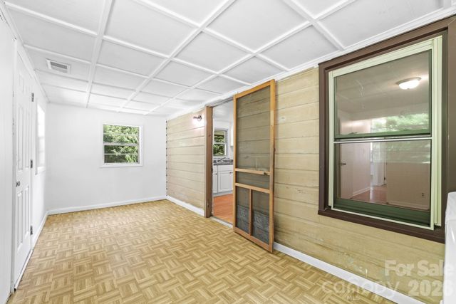270 Slim Dillard Road, Sylva, NC 28779