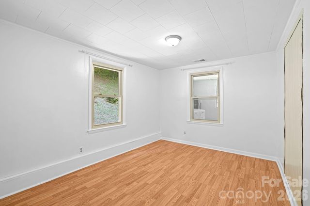 270 Slim Dillard Road, Sylva, NC 28779
