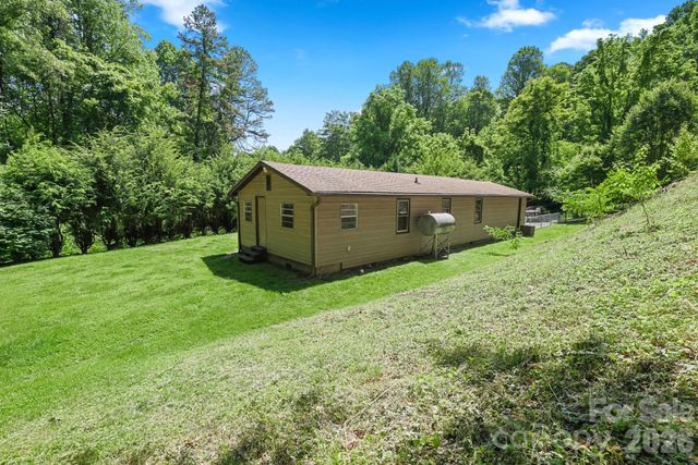 270 Slim Dillard Road, Sylva, NC 28779