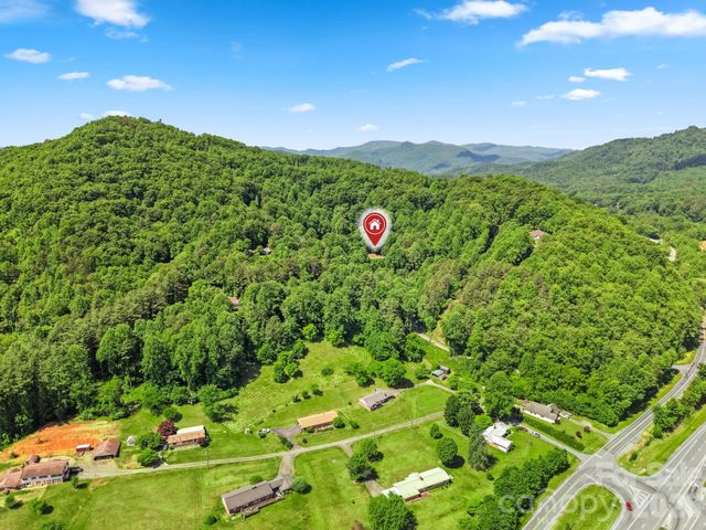 270 Slim Dillard Road, Sylva, NC 28779